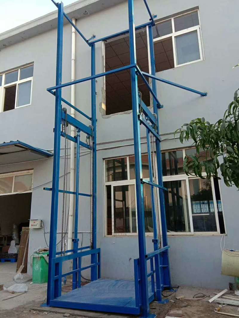 东营简易小型货梯
